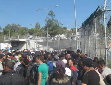 Δέκα μετανάστες ξυλοκόπησαν ανελέητα έναν 32χρονο μετανάστη στο hotspot της Μόριας
